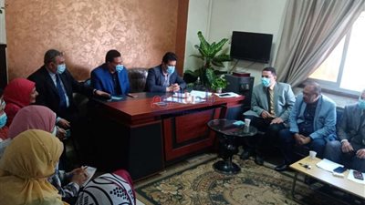 وكيل صحة المنوفية يناقش استعدادات مستشفى سرس الليان للدخول لمبادرة حياة كريمة