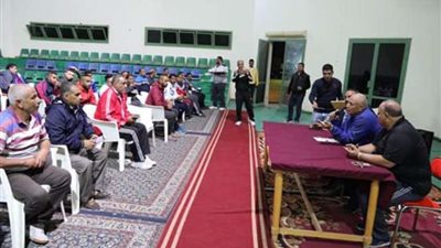 الزملوط يلتقي بفرق دوري المحافظات الحدودية بالوادي الجديد