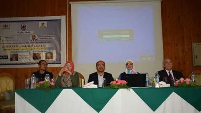 ندوة تعريفية لطلاب جامعة المنيا عن مرض 