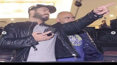 تامر حسني يوجه رسالة لمحمد فؤاد بعد تدهور حالته الصحية