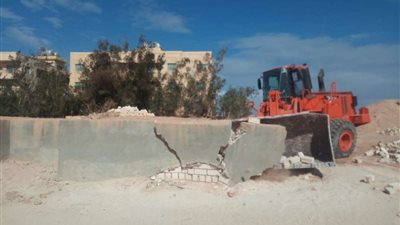 رئيس مدينة مرسى مطروح: تنفيذ 63 قرار إزالة تعدي علي أراضي الدولة