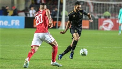 ناصر عباس: البطاقة الحمراء لأيمن أشرف أمام النجم الساحلي غير صحيحة