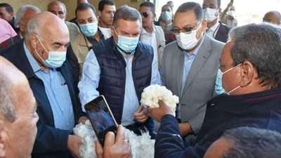 محافظ الشرقية يتفقد محلج القطن المطور بمدينة الزقازيق