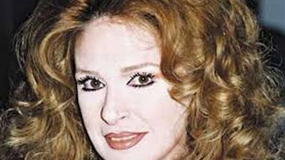 رد ناري من نيللي على خبر تكريمها من مهرجان القاهرة الدولي: هم لسه فاكرني