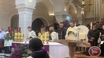 بالصور| بالتزامن مع أعياد الميلاد.. حارس الأراضي المقدسة يصل بيت لحم