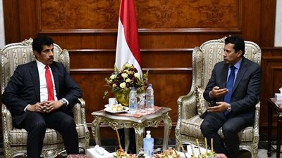 وزير الشباب والرياضة يلتقي سفير دولة قطر لدى مصر