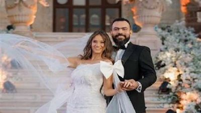 خالد عليش يكشف سبب احتجازه وزوجته بجنوب إفريقيا