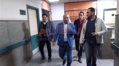 وكيل صحة بني سويف يفاجئ مستشفى الواسطى.. ويحيل طبيبًا للتحقيق