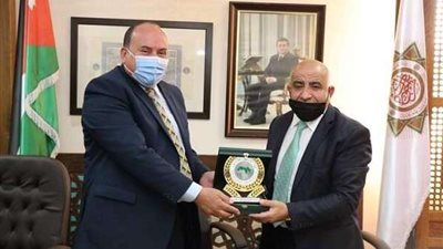 اتحاد الاكاديميين يوقع مذكرة تفاهم مع العلوم الاسلامية العالمية