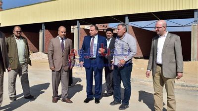 جولة تفقدية لرئيس جامعة بنى سويف بمجمع التعليم الصناعي شرق النيل