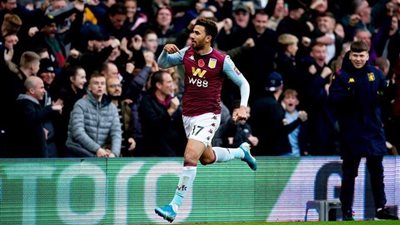 تريزيجيه والمحمدي على الدكة.. التشكيل الرسمي لمواجهة مان يونايتد وأستون فيلا