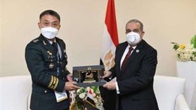 وزير الإنتاج الحربى يلتقى نائب وزير احتياجات الدفاع DAPA بكوريا الجنوبية