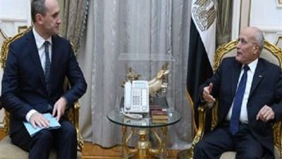 العصار يبحث مع سفير بيلاروسيا تعزيز التعاون المشترك في مجالات التصنيع