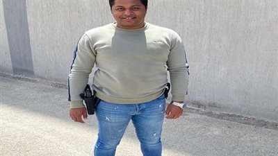 بطولة ضابطين بقسم الساحل أنقذا عدد من العالقين بعقار شبرا قبل انهياره