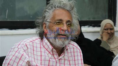 حوار مفتوح لحكماء مهنة الطب لإيجاد حل مشكلة نظام التكليف الجديد