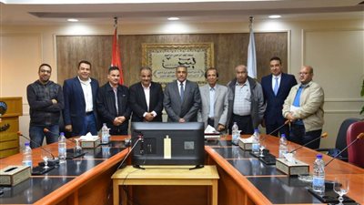 محافظ مطروح: الإعلام له دور في نقل نبض الشارع والمشاركة بجهود التنمية