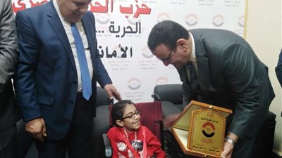 الحرية المصري يكرم صاحب المركز الأول ببطولة الكاراتية لذوي الاحتياجات الخاصة