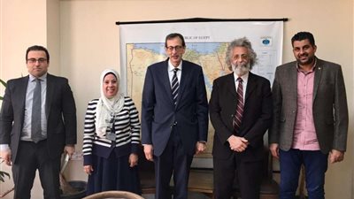 نقيب الأطباء يلتقي مساعد وزير الخارجية لبحث سبل التعاون بين النقابة والوزارة