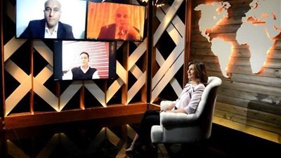 نبيلة مكرم تتواصل بالفيديو كونفرانس مع المصريين المقيمين في الأردن