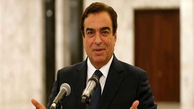 رسالة مثيرة من جورج قرداحي تثير الجدل في الشارع اللبناني