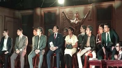 هندسة القاهرة تقدم عرض مسرحي 