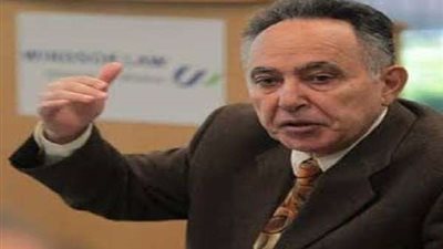 بعد افتضاح أمره.. الأخبار الكاذبة تهدد بوقف التمويل الأجنبي عن بهي الدين حسن