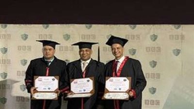 المستشار وليد السنوسي يهنئ الدكتور 