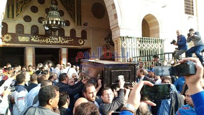 الصحف الإسرائيلية ترصد وفاة شعبان عبد الرحيم