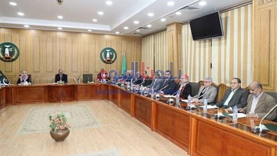 اجتماع تنسيقي لمراجعة موقف تقنين الاراضي والاسراع بمعدلات التصالح في مخالفات البناء