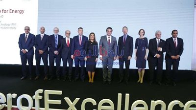 وزير التعليم العالي يفتتح مركز التميز في الطاقة بجامعة عين شمس