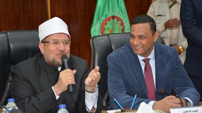 محافظ الدقهلية يستقبل وزير الأوقاف