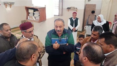 بالصور.. المعداوي يتفقد قرية 