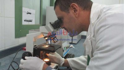 الكشف على 1611 مواطن بـ 