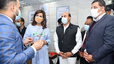 أهالي أسوان: سعداء باهتمام الحكومة وتوفير الرعاية الصحية  للمواطنين