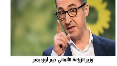 وزير الزراعة الألماني الجديد يتوجه بدراجة كهربائيّة إلى قصر الرئاسة