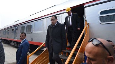 السكة الحديد تعلن استبدال 27 قطارا بعربات تحيا مصر بدءا من الجمعة