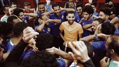 مؤمن زكريا يستخرج تأشيرة انجلترا ..لهذا السبب