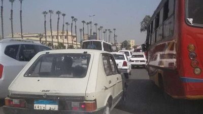 كثافة مرورية أعلى وصلة المريوطية نتيجة حادث تصادم