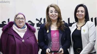 مايا مرسي تهنىء غادة والي بمنصبها الجديد