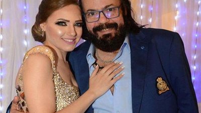 قبل وفاته بأيام.. إيمي طلعت زكريا تكشف عن طلب والدها (فيديو)