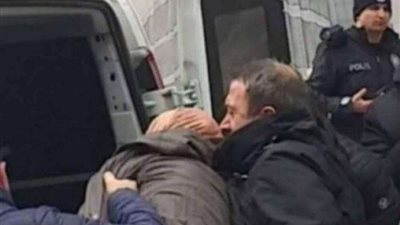 الشرطة التركية تعتقل مشاركين في مظاهرة مناهضة للعنف ضد المرأة