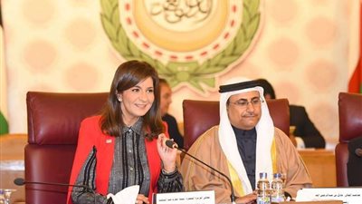 وزيرة الهجرة تشهد حفل ختام دبلوم 