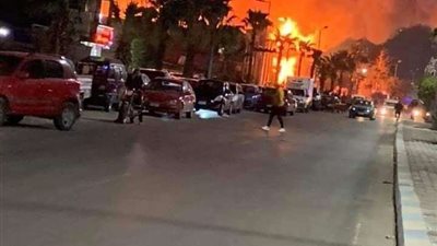 اندلاع حريق ضخم بإحدى مصانع دمياط