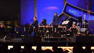 موعد حفل مدحت صالح ومروة ناجي بـ التجمع الخامس