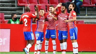 بث مباشر.. مباراة غرناطة وقادش في الدوري الإسباني