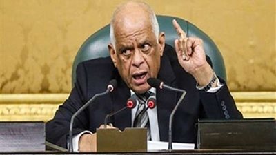 عبد العال عن أداء الوزراء: 