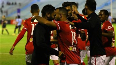 بيراميدز يخطط لخطف نجم الأهلي