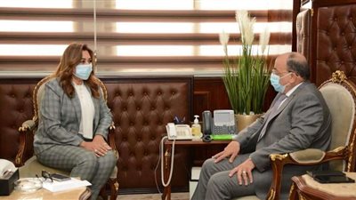 وزير التنمية المحلية يتابع مع محافظ دمياط معدلات تنفيذ مشروعات 