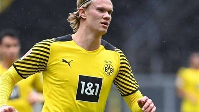 عاجل.. تسريبات لجلسة وكيل هالاند مع برشلونة