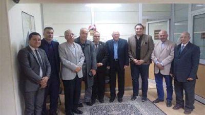 حماة الوطن يعقد لقاء مع نقباء الصيادلة بالمحافظات حول صناعة الدواء